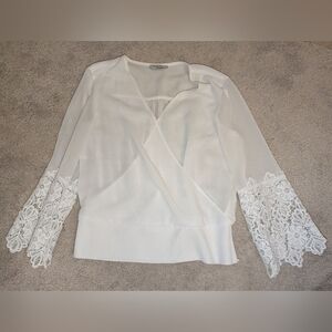 Elegant White Lace Sleeve Top